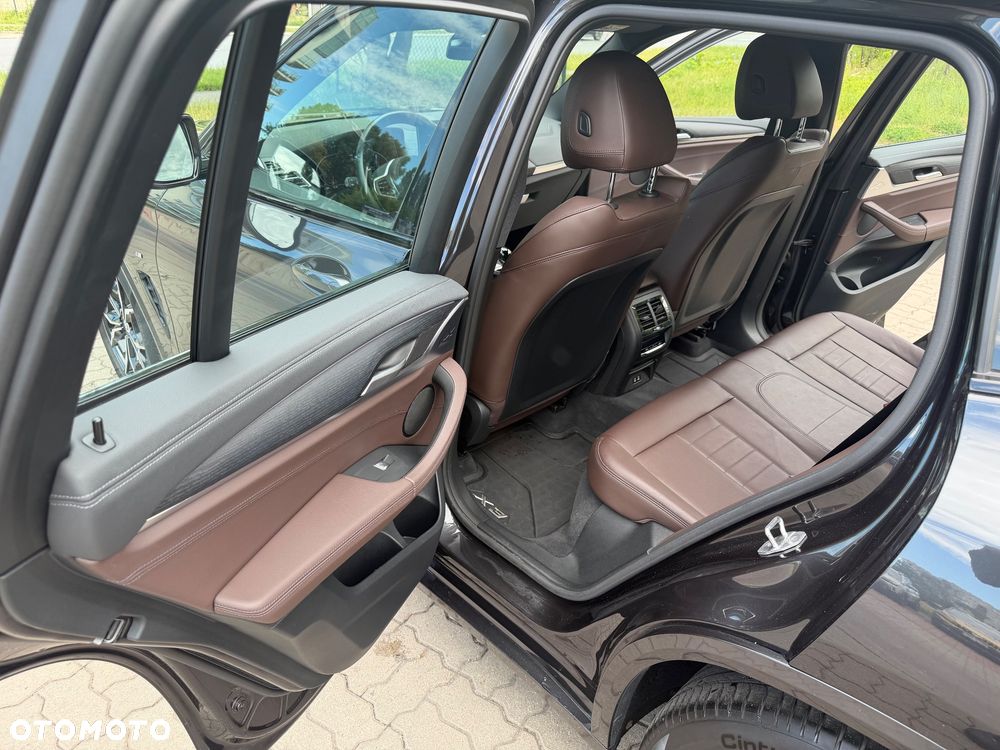 BMW X3 xDrive20d - 15