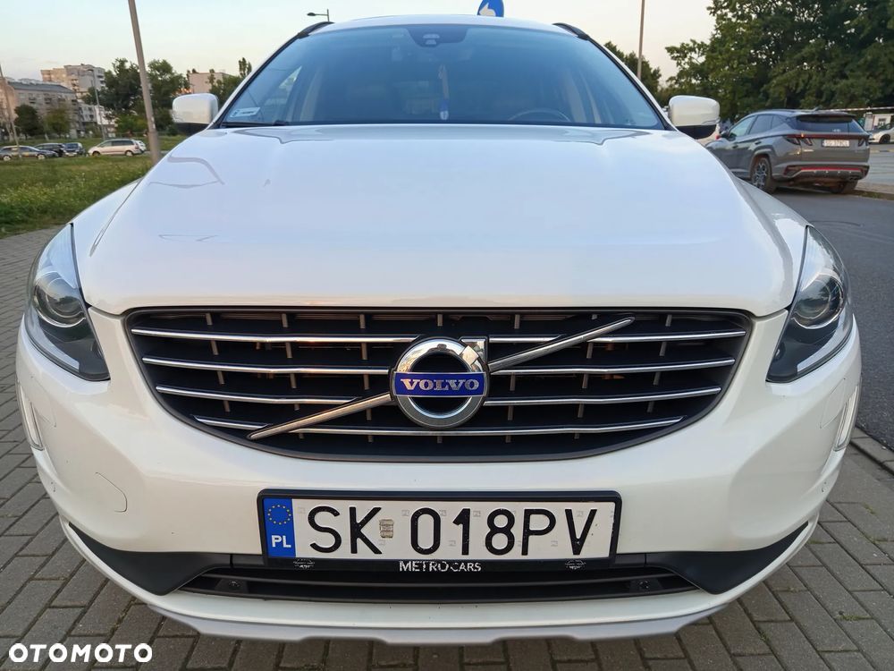 Volvo XC 60 D4 Drive-E Momentum - 23