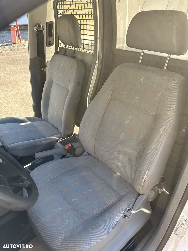 Volkswagen Caddy Maxi - 14