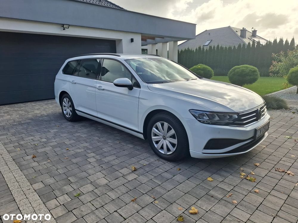 Volkswagen Passat 2.0 TDI EVO Elegance - 9