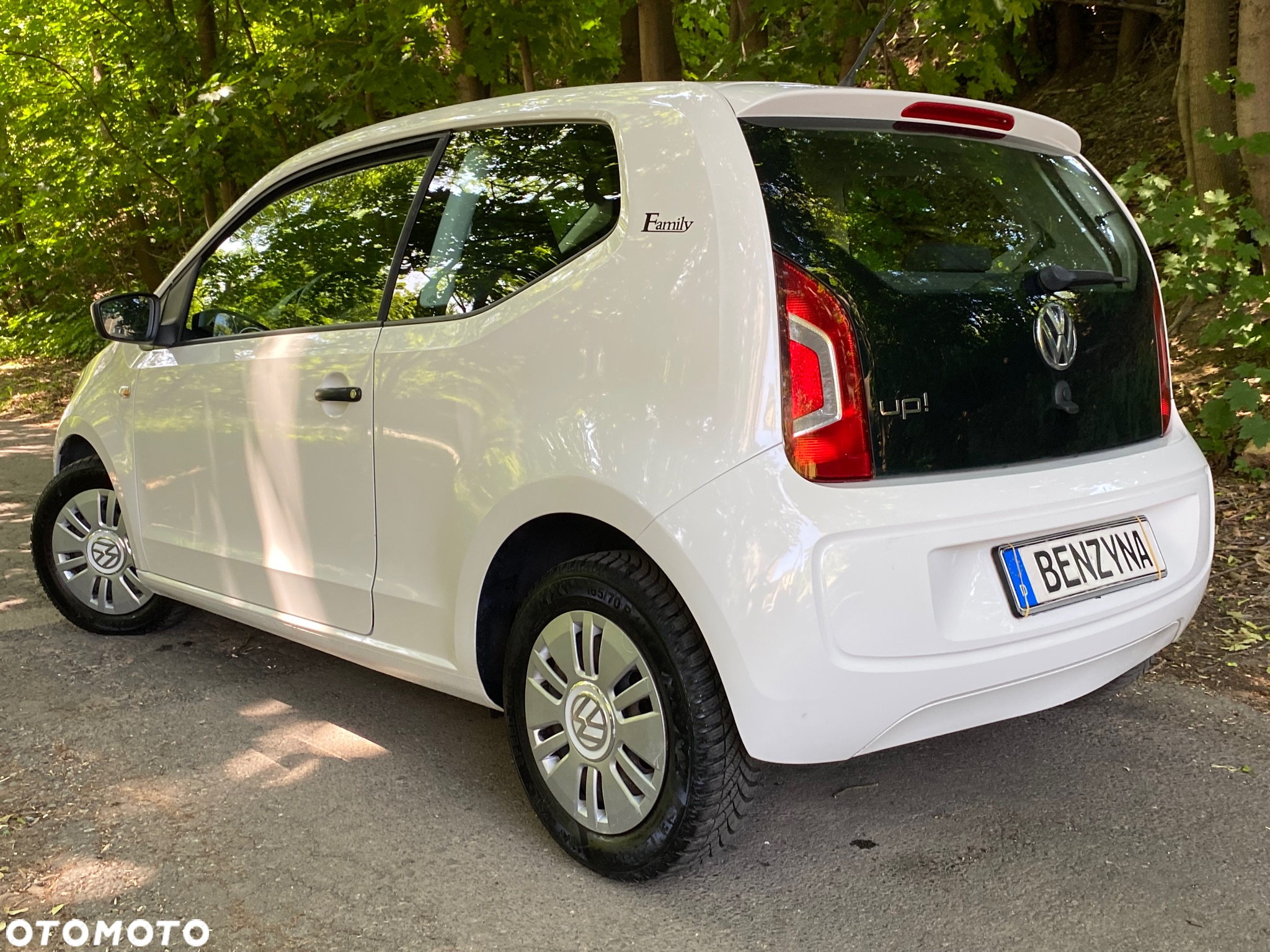 Volkswagen up! Active - 3
