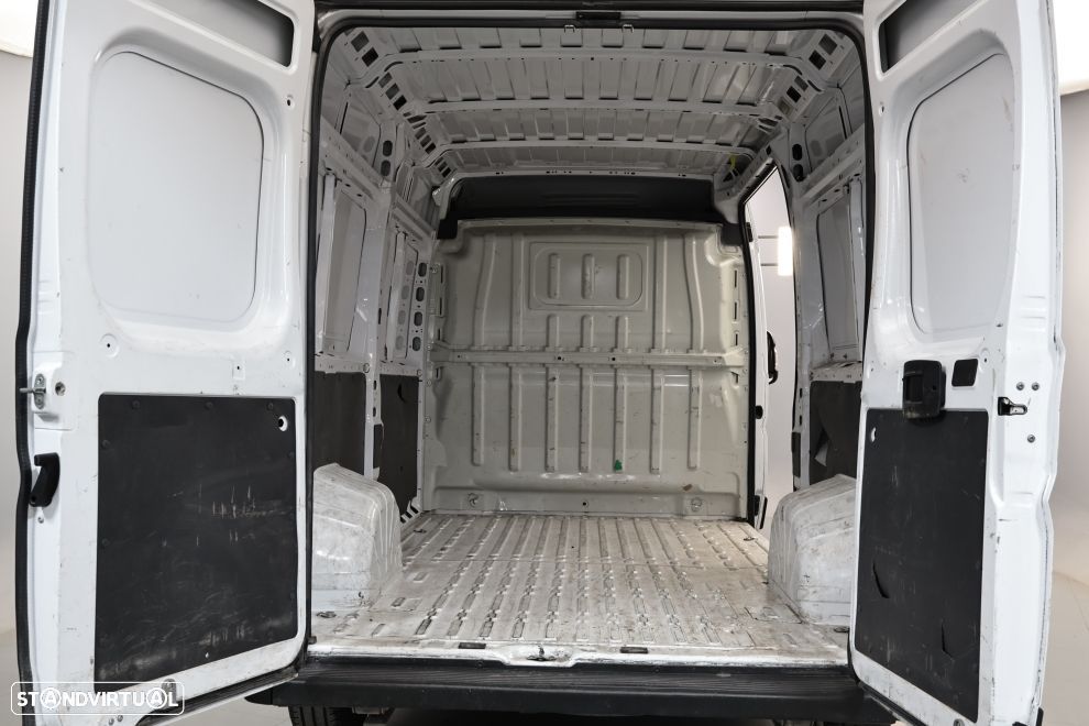 Citroën Jumper 2.2 BlueHDi 35 L2 CD - 12