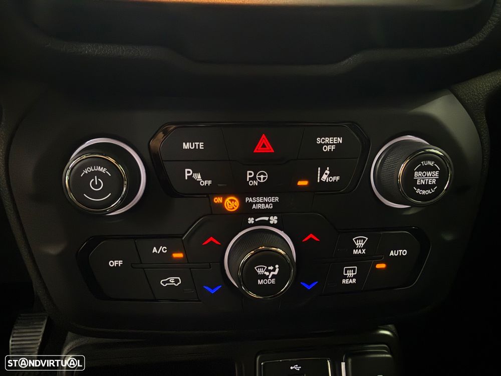 Jeep Renegade 1.0 T 80º Aniversário - 22