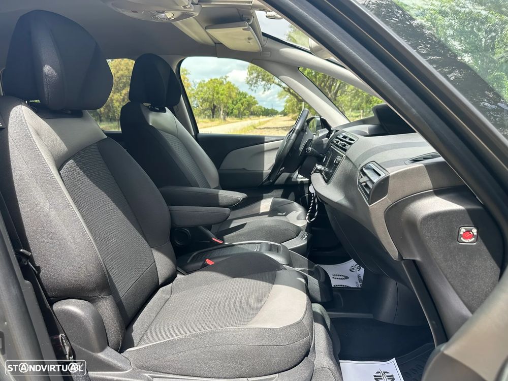Citroën C4 1.6 e-HDi Exclusive CMP6 - 7