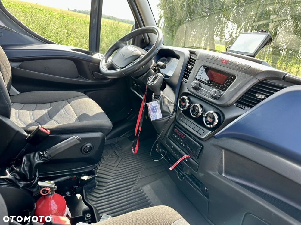 Iveco 35C18 - 15