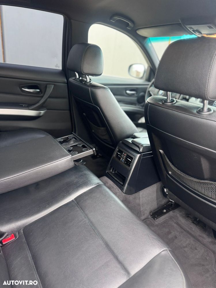 BMW Seria 3 318d DPF Aut. - 11