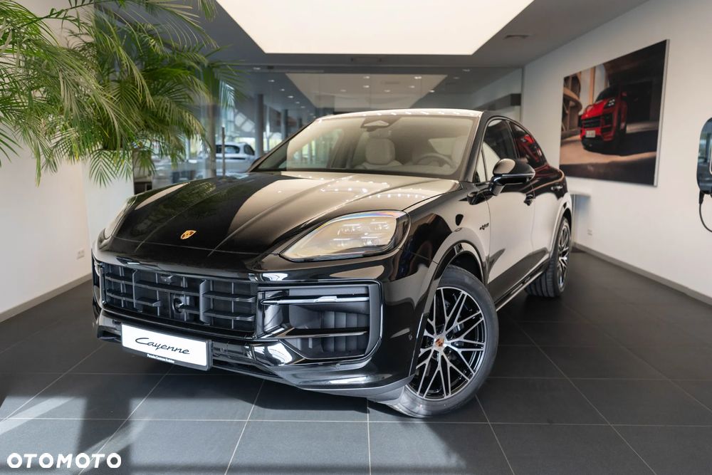 Porsche Cayenne E-Hybrid PHEV Black Edition - 2