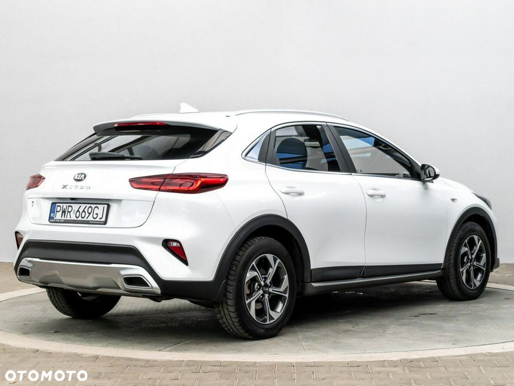 Kia XCeed 1.5 T-GDI M DCT - 5