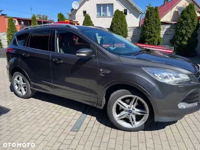 Ford Kuga - 2