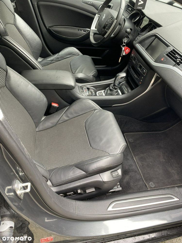 Citroën C5 BlueHDi 180 S&S EAT6 Exclusive - 3