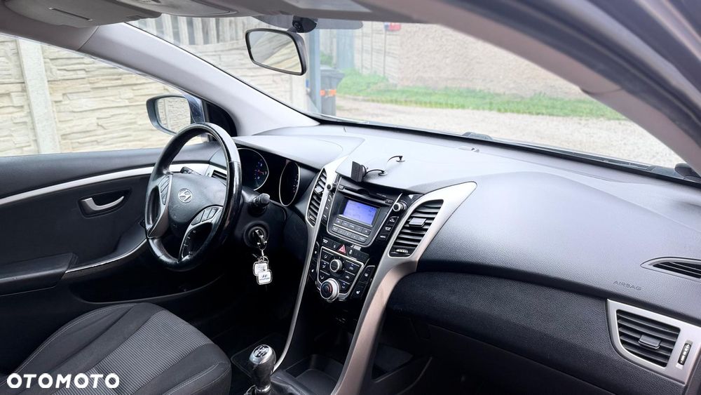 Hyundai i30 - 27