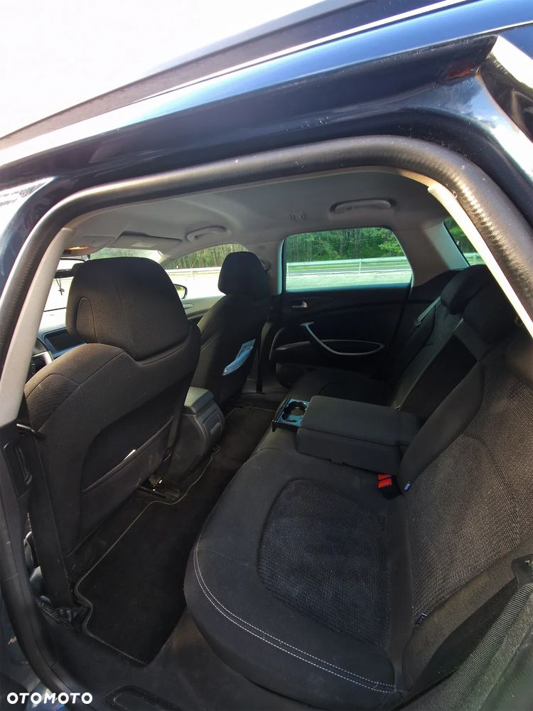 Citroën C5 2.2 HDi Exclusive Equilibre Navi - 12