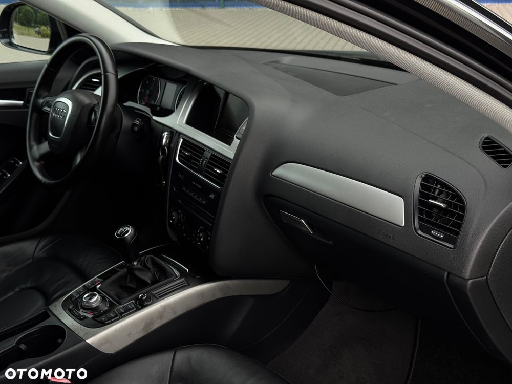 Audi A4 Avant 2.0 TDI Limited Edition - 27