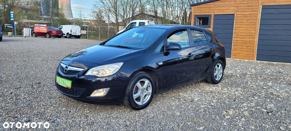 Opel Astra 1.4 ecoFLEX - 10