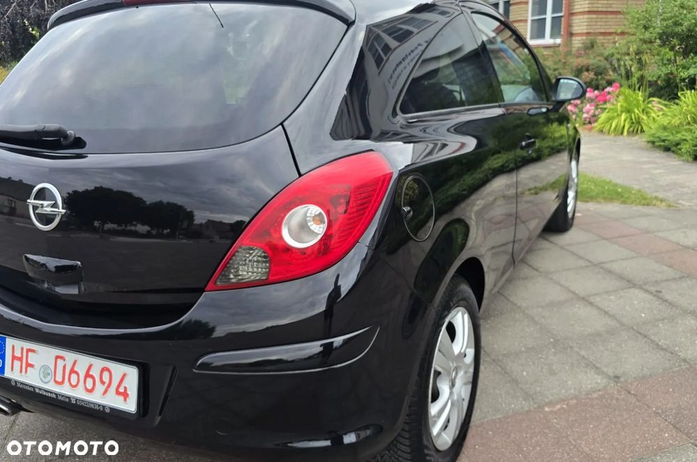 Opel Corsa 1.4 16V Satellite - 17