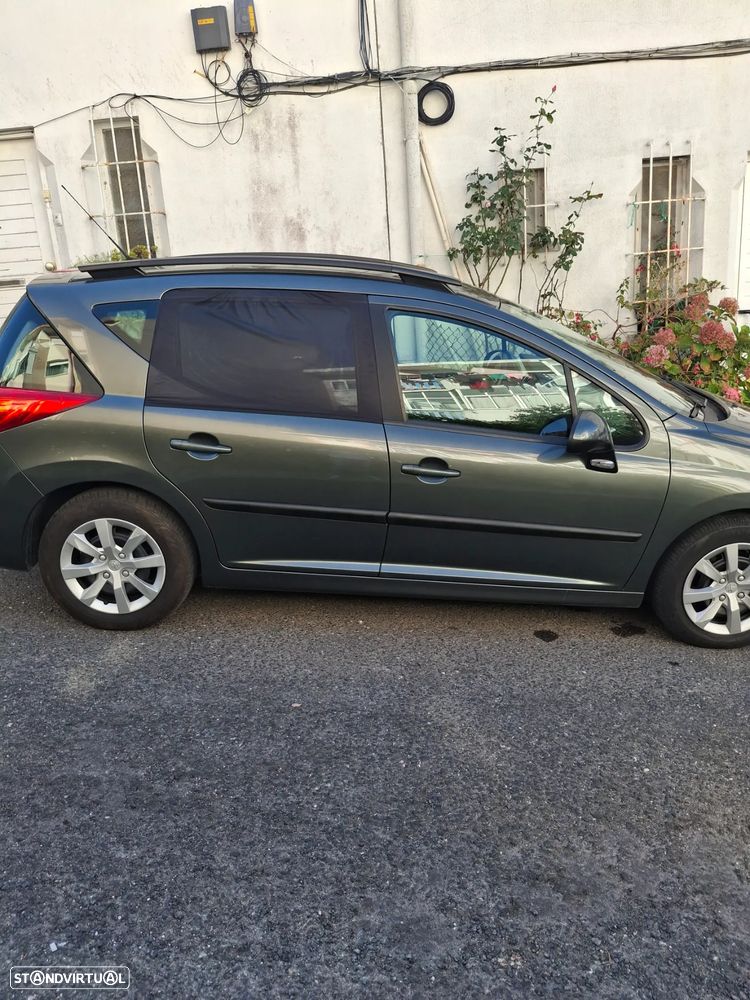 Peugeot 207 SW - 2
