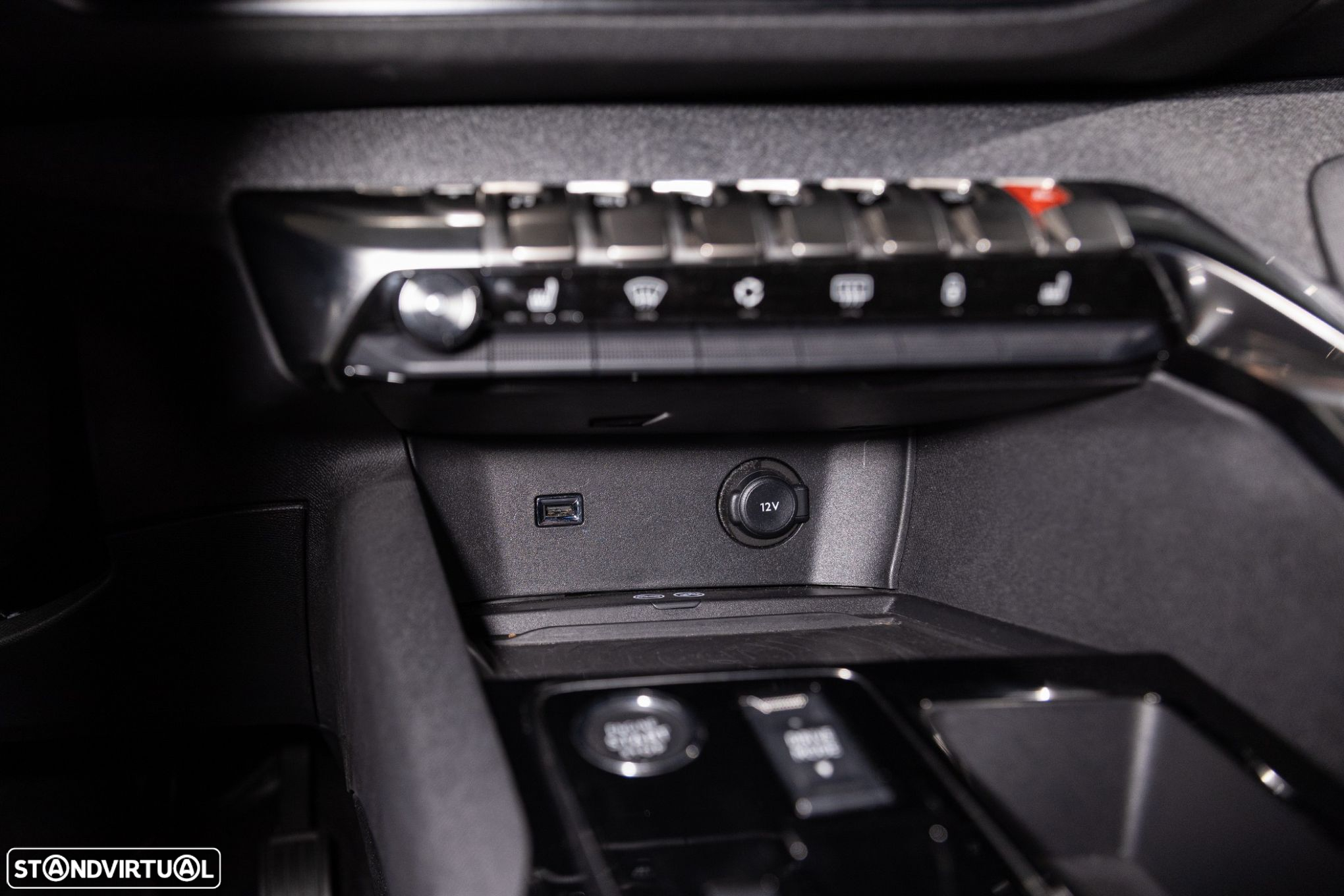 Peugeot 3008 1.6 Hybrid Allure e-EAT8 - 23