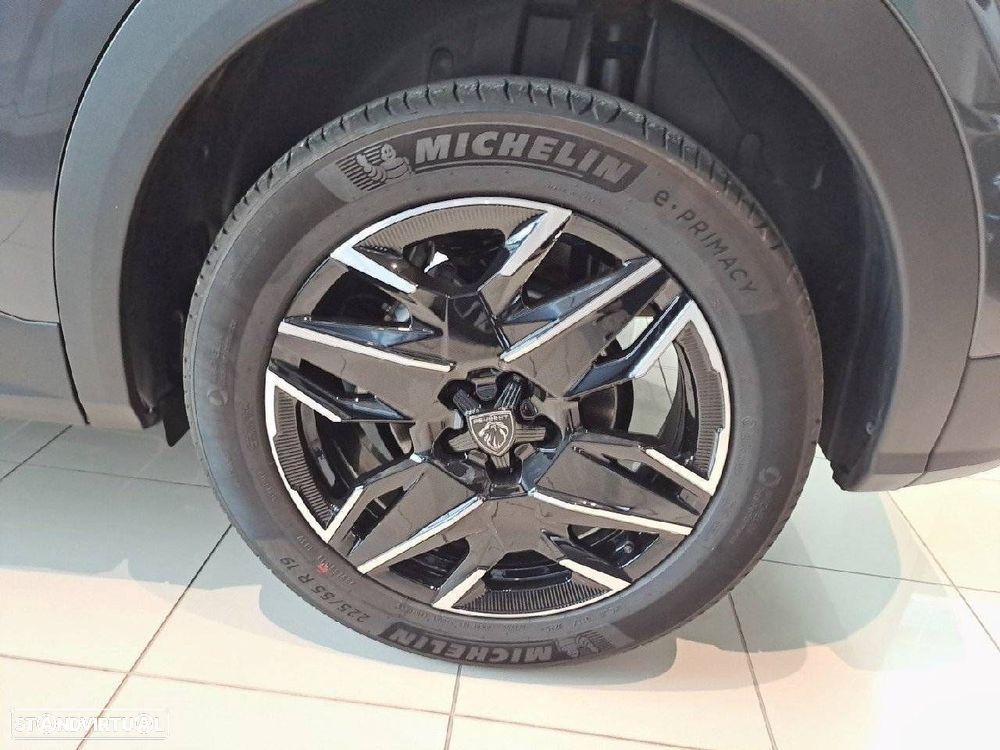 Peugeot 3008 1.2 Hybrid Allure e-DCS6 - 11