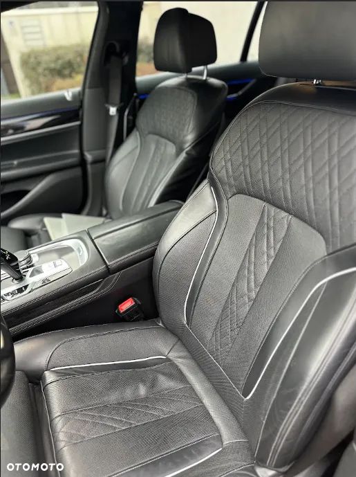 BMW Seria 7 750d xDrive - 11