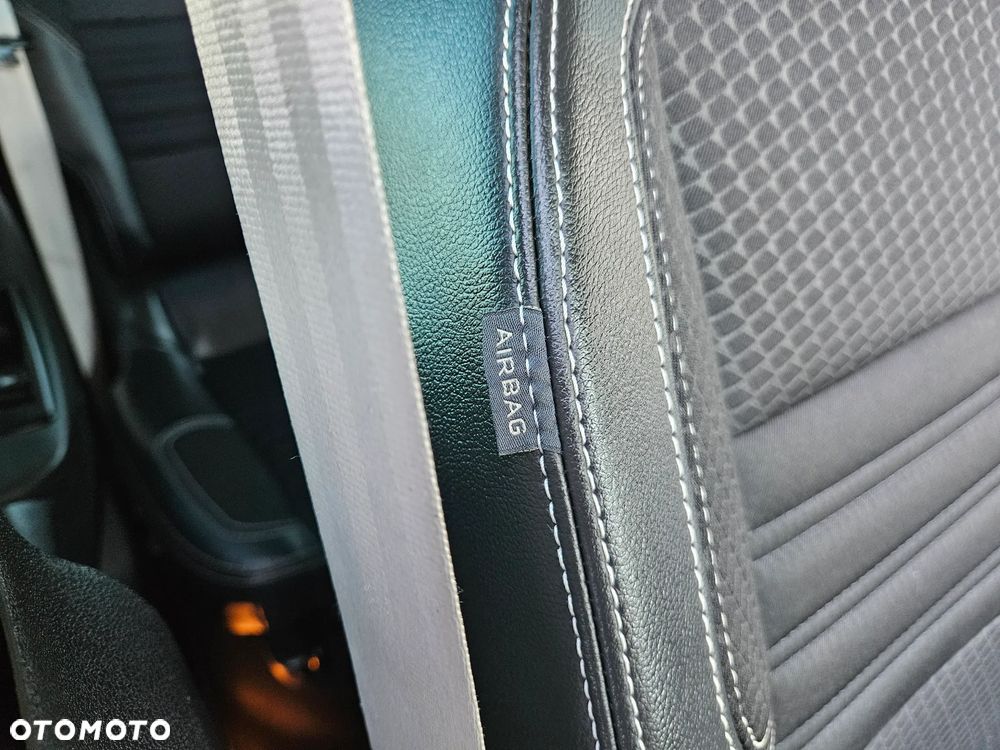 Renault Scenic Energy TCe 130 S&S Bose Edition - 25