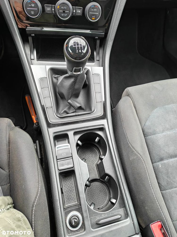 Volkswagen Golf VI 1.2 TSI Highline - 16