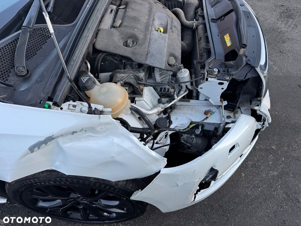 Citroën DS4 BlueHDi 150 S&S SoChic - 37