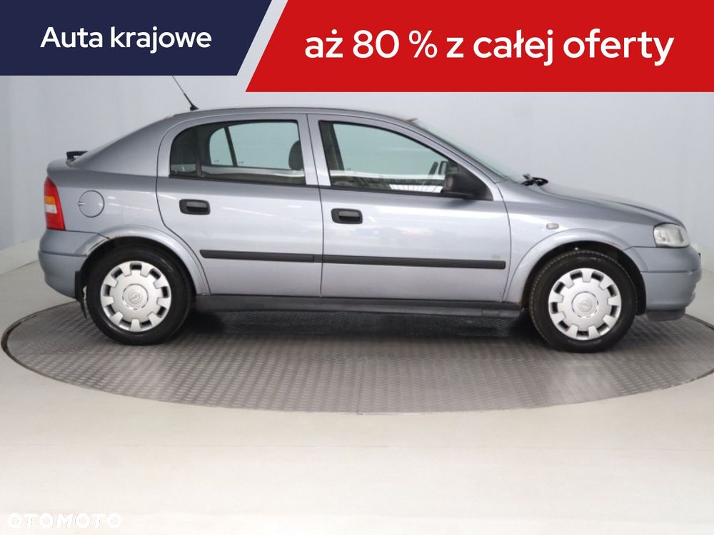 Opel Astra - 8