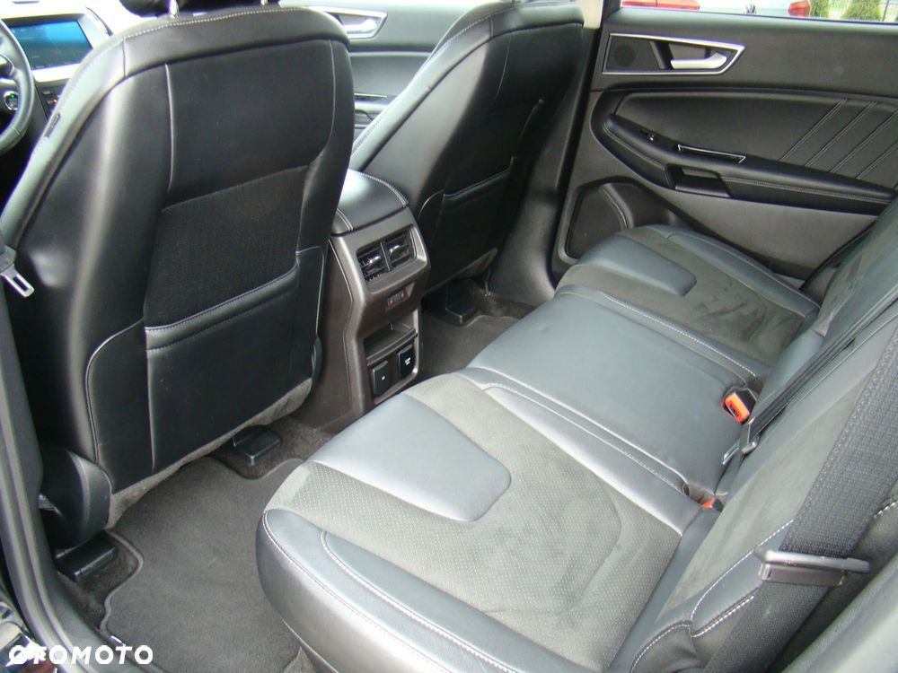 Ford Edge 2.0 TDCi Bi-Turbo 4x4 ST-LINE - 33