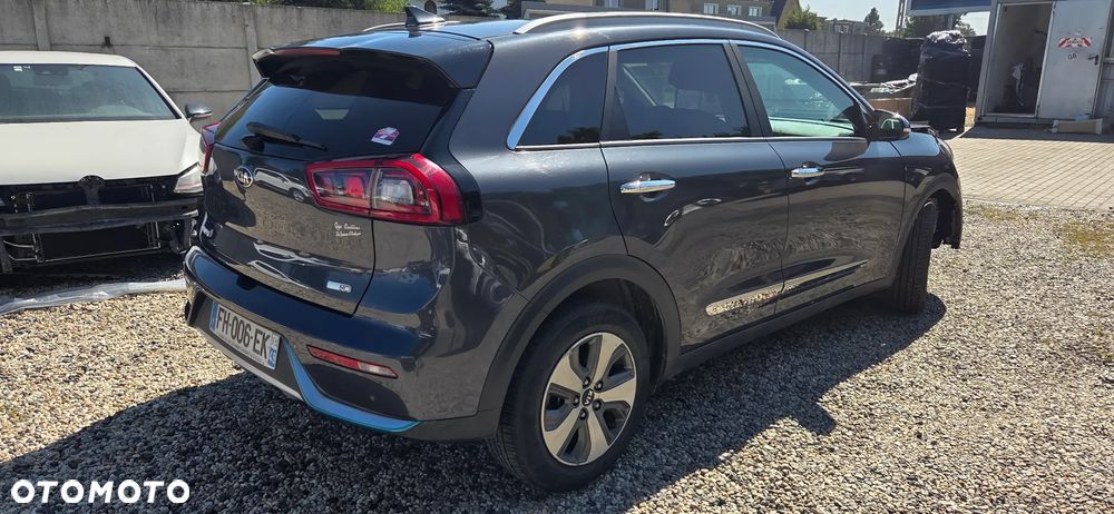 Kia Niro 1.6 GDI Plug-in Hybrid L - 2