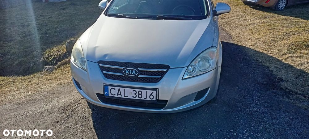 Kia Ceed 1.4 Comfort + - 14