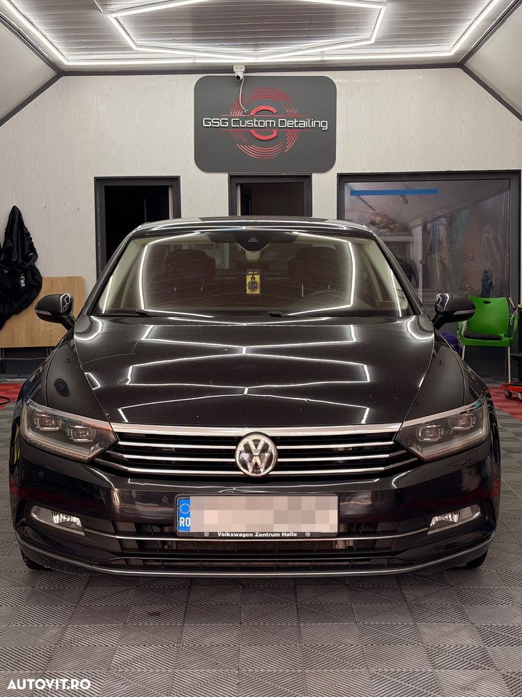 Volkswagen Passat 2.0 TDI DSG Highline - 1