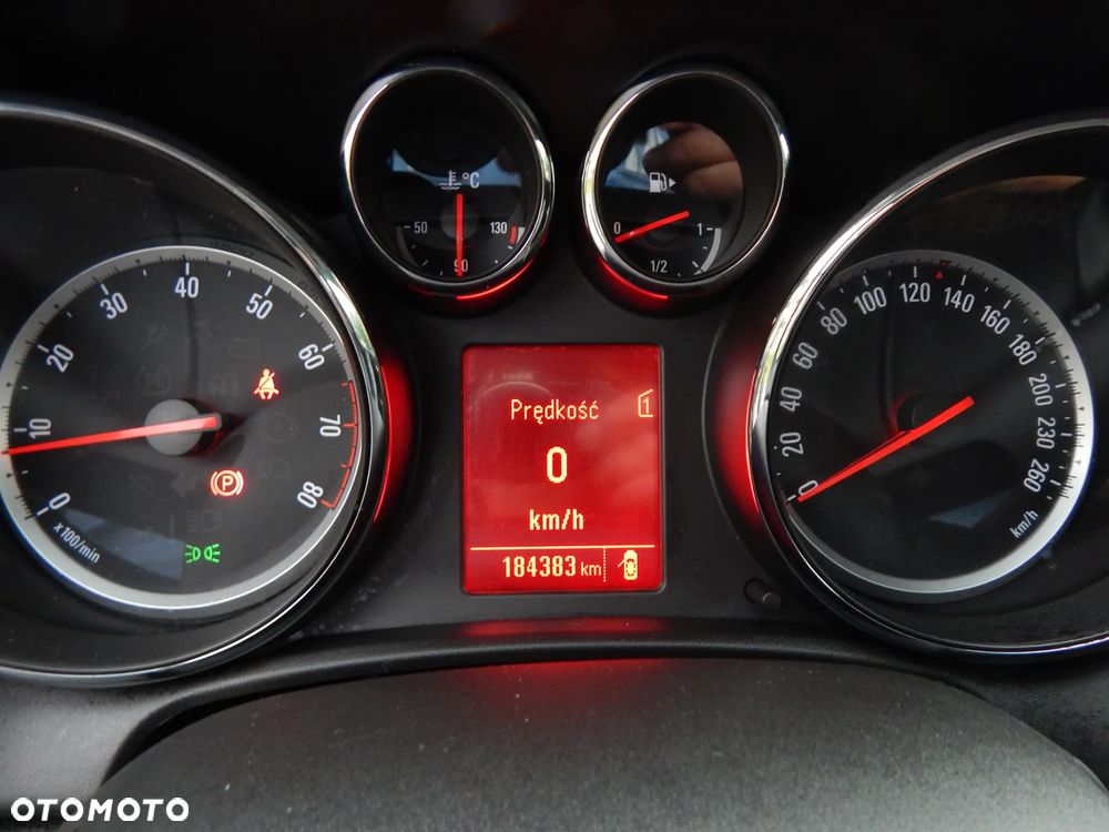 Opel Astra 1.4 T Cosmo EU6 - 26