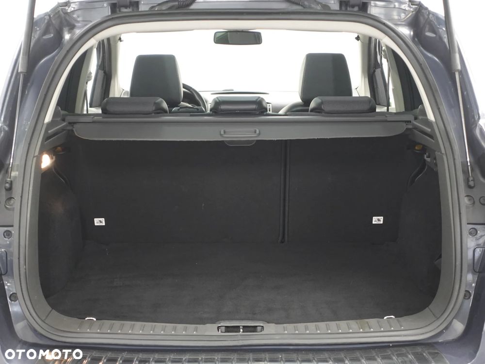 Ford Kuga - 22