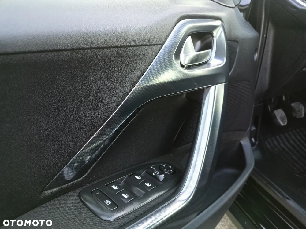 Peugeot 2008 PureTech 110 Stop&Start Allure - 11