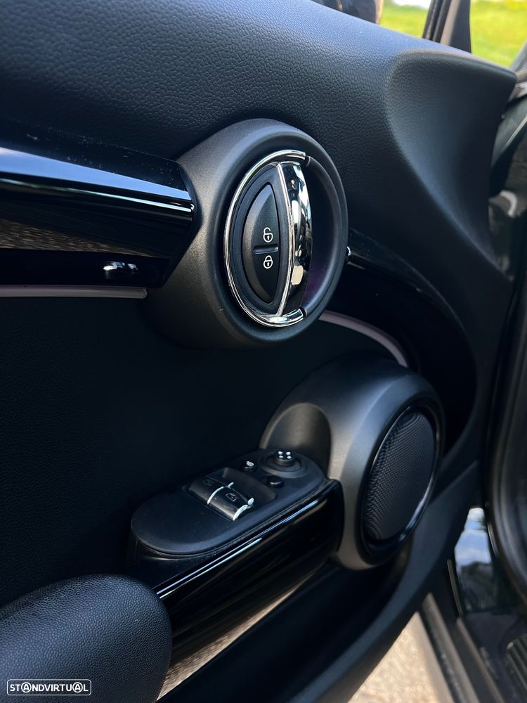 MINI 3 Portas Cooper SE Resolute Edition - 5
