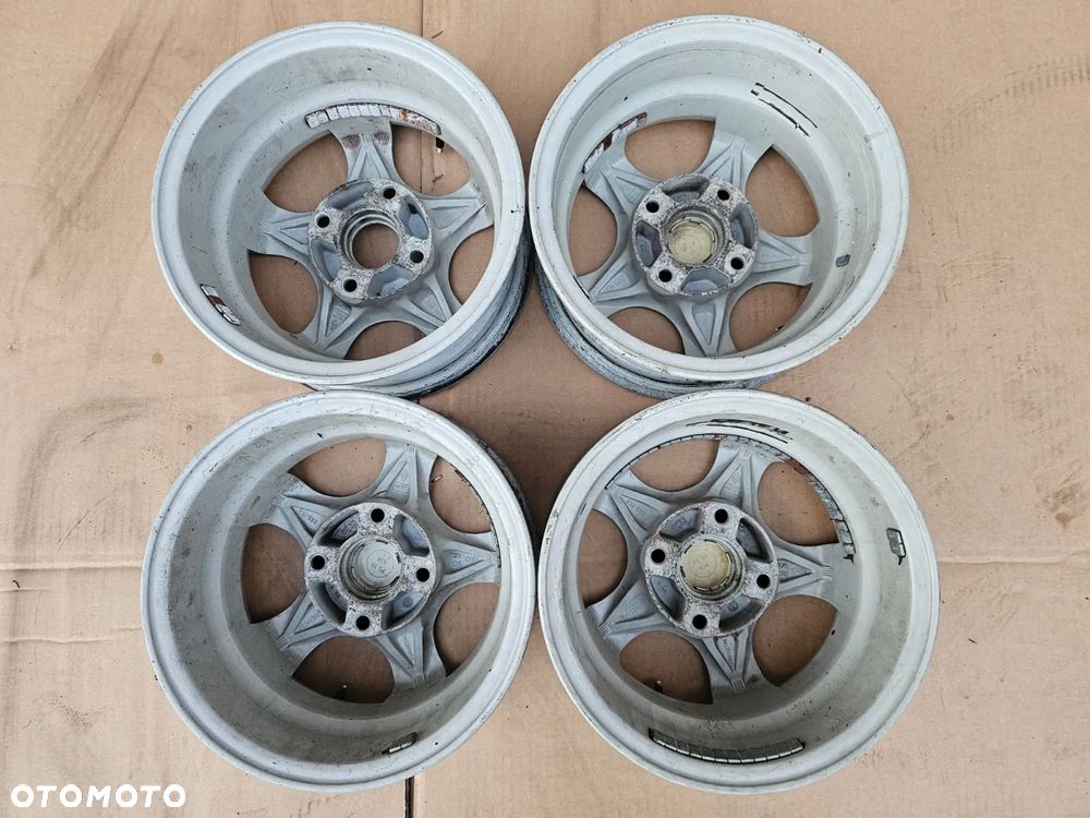 Nissan Almera 200 SX Primera / 5,5Jx13 ET32 4x114.3 - 6