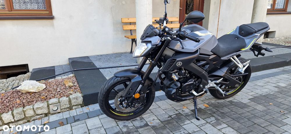 Yamaha MT - 13