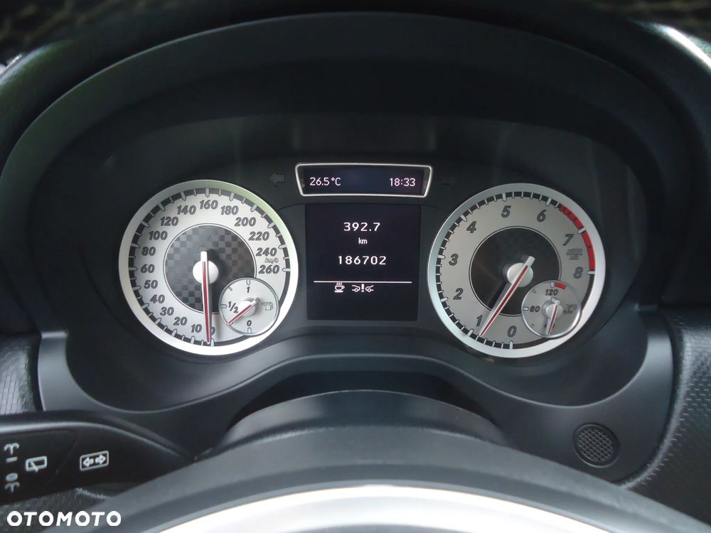 Mercedes-Benz Klasa A 200 AMG Line - 17