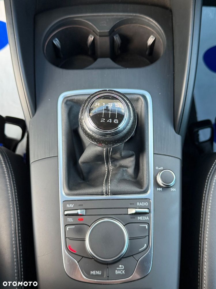 Audi A3 3-drzwiowe 1.4 TFSI S line Sportpaket - 12