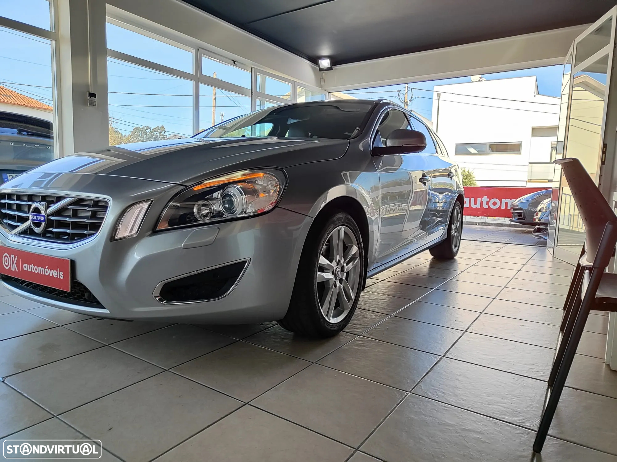 Volvo V60 D3 Geartronic Summum - 7