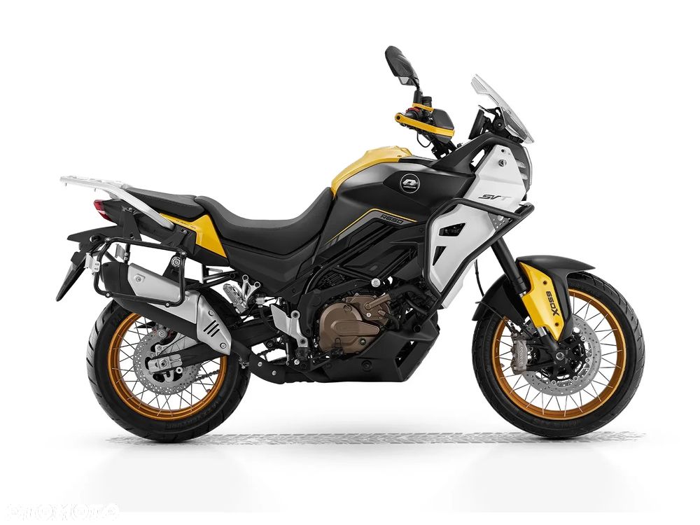 QJMOTOR SVT 650X - 3