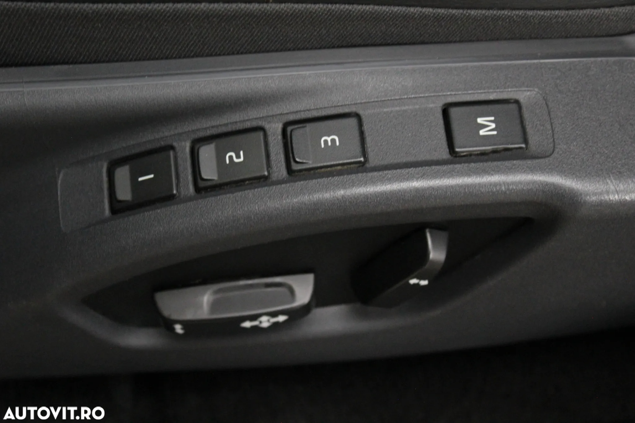 Volvo XC 60 D4 Geartronic Summum - 14