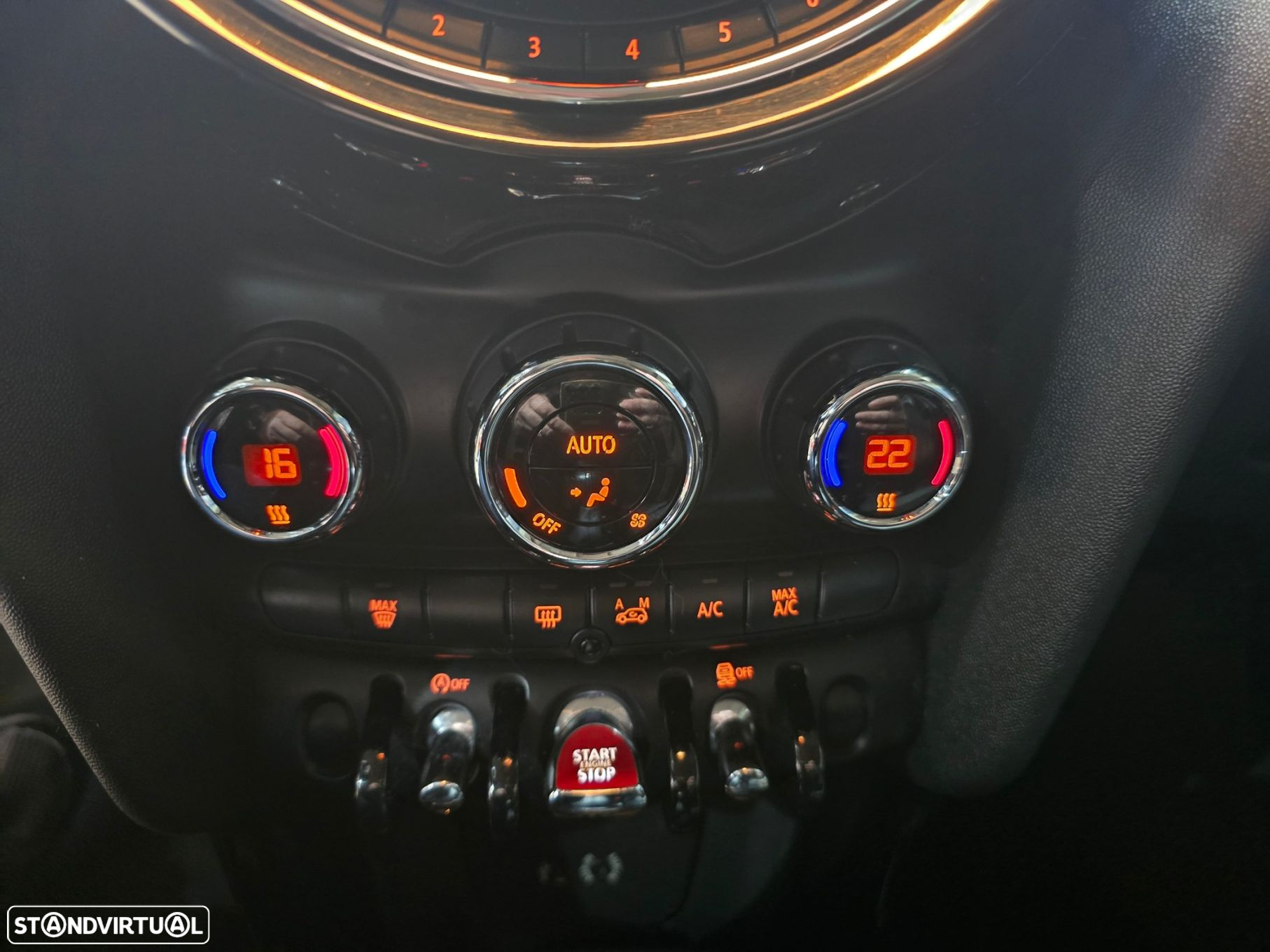 MINI 5 Portas Cooper D - 15