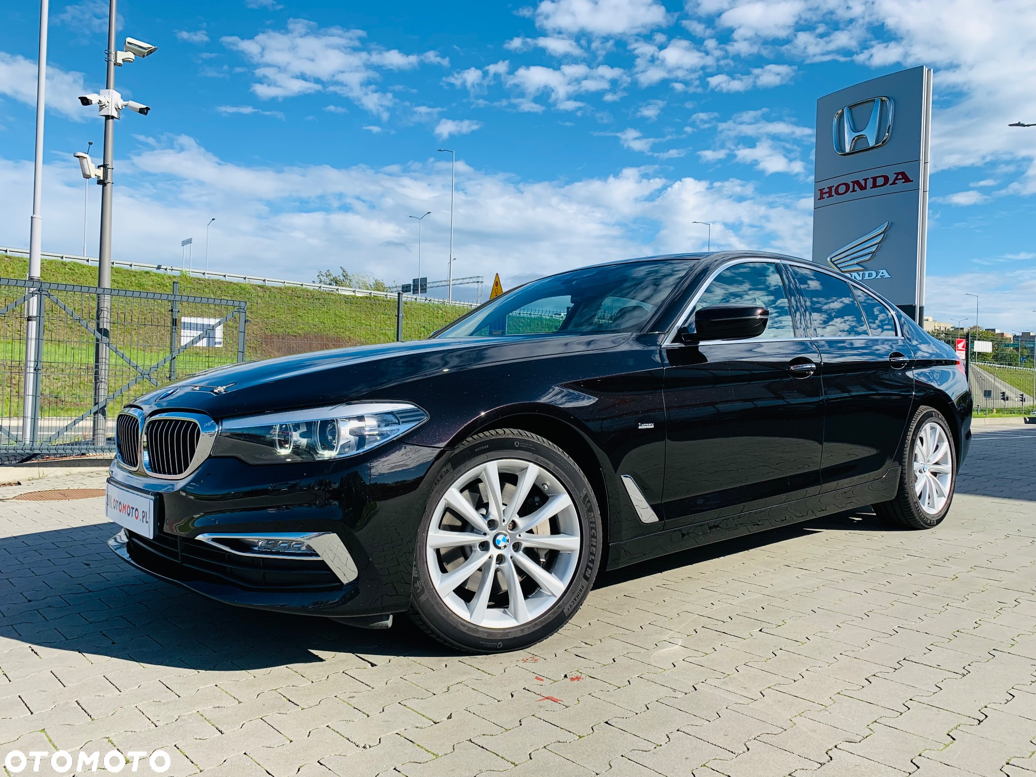 BMW Seria 5 530i GPF xDrive Luxury Line - 11