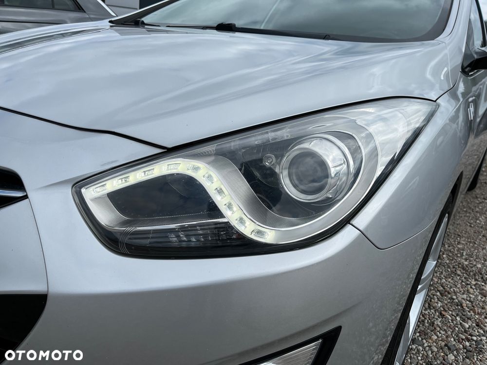 Hyundai i40 Kombi 1.7 CRDi Premium - 8