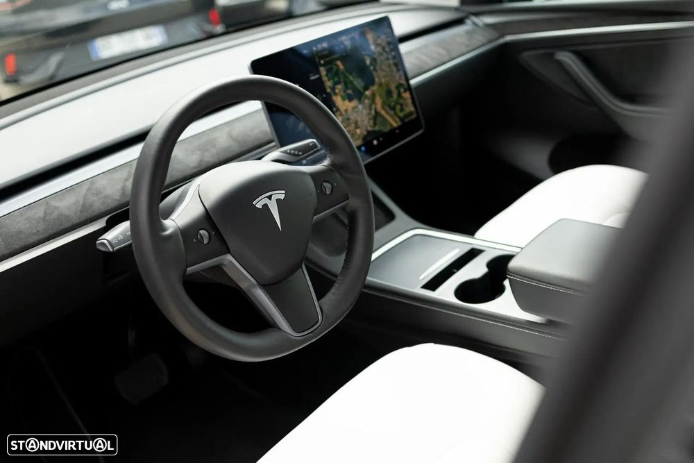 Tesla Model Y Long Range Tração Integral - 9