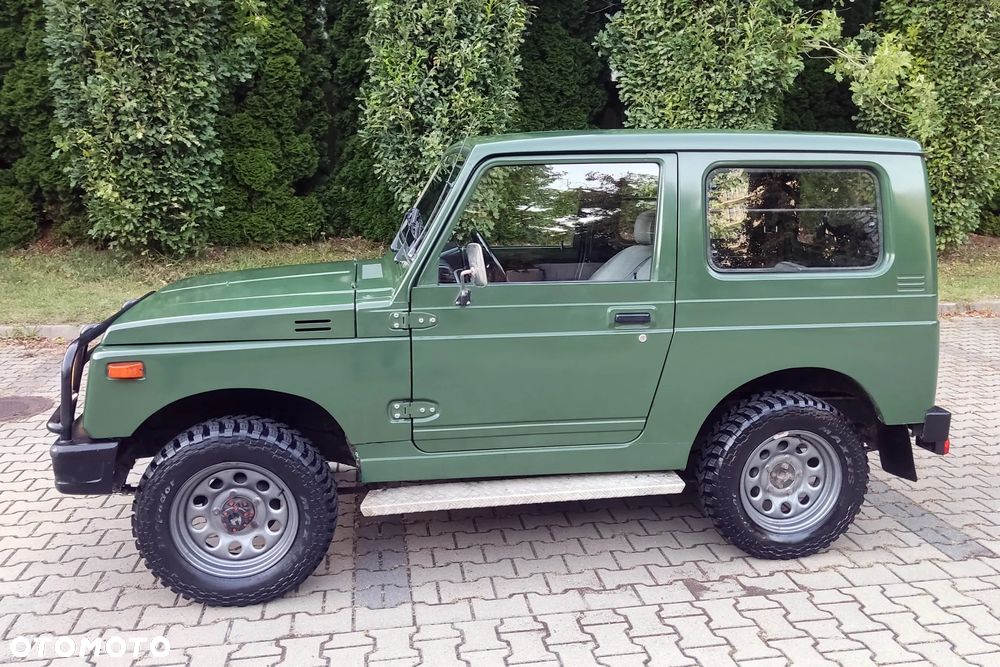 Suzuki Samurai