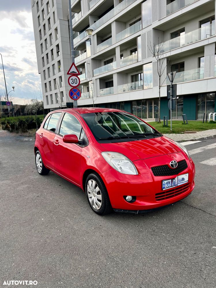 Toyota Yaris 1.3 Sol - 16