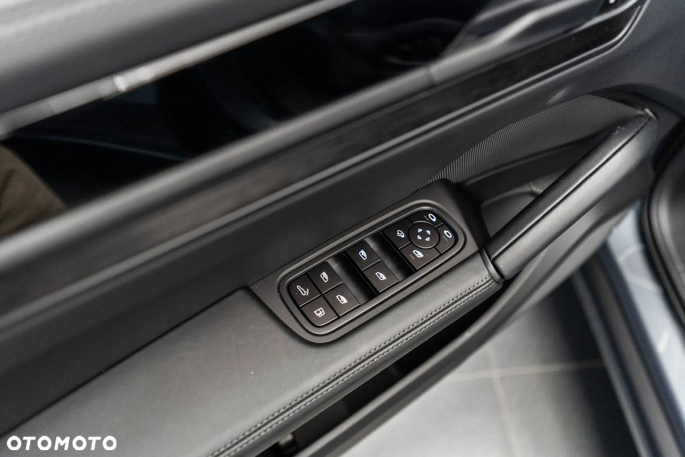 Porsche Cayenne ver-s - 24