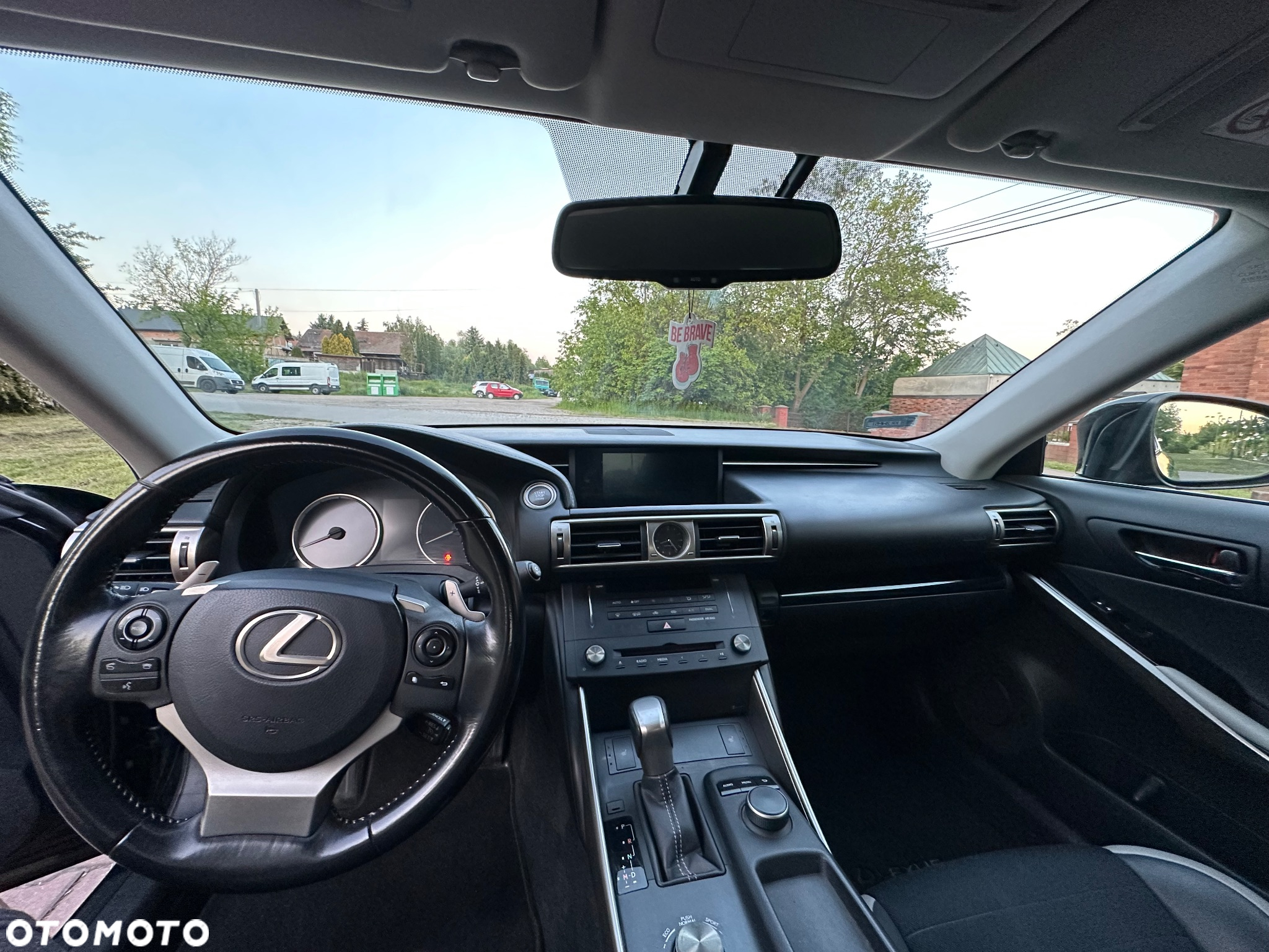 Lexus IS 200t Elite - 8